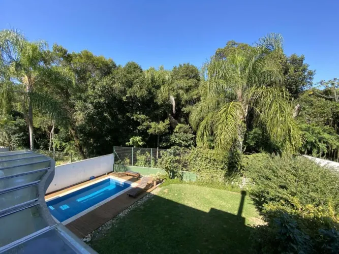 Casa para Locação em Florianópolis, JURERE, 5 dormitórios, 4 suítes, 6 banheiros, 2 vagas