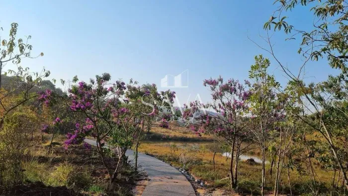 Lote à venda no condomínio Gran Royalle | Casa Branca | Brumadinho | MG