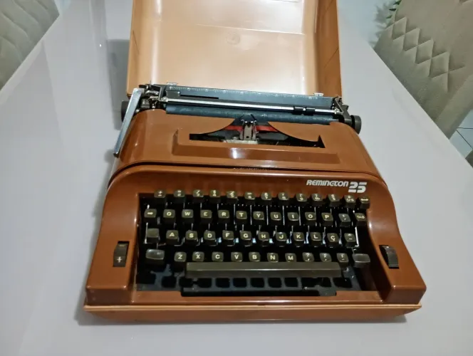 Máquina de escrever