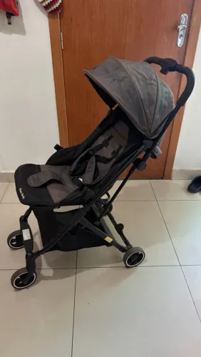 Carrinho bebê malinha