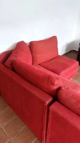 Sofá Vermelho em " L" com em blocos Separados