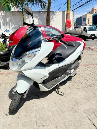 ? PCX 150 2014 Flex | 47 Mil Km | Econômica | Manual + Chave Reserva