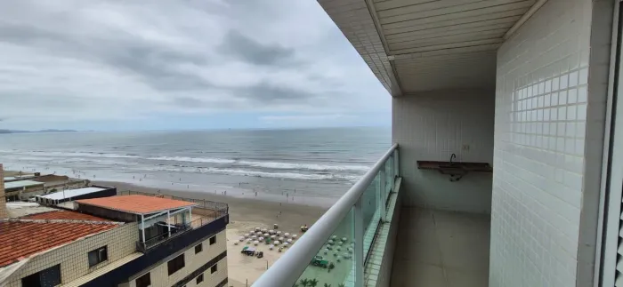 Apartamento com 3 quartos, Caiçara, Praia Grande - R$ 890 mil