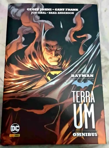 Hq BATMAN TERRA UM omnibus