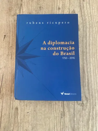 Livro A Diplomacia na construção do Brasil 
