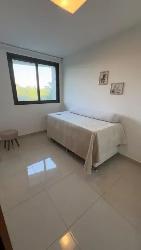 Cama de solteiro com auxiliar