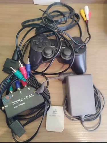 Kit de Acessórios PlayStation (PS2 e PS1) - Controle, Fonte, Memory Card e Cabos