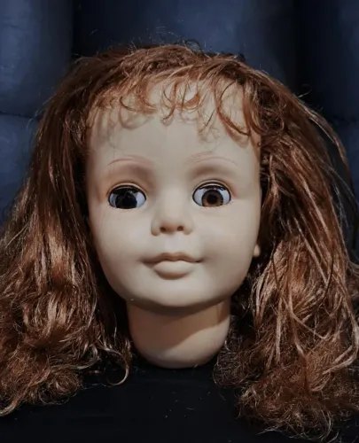 Cabeça da amiguinha anos 60