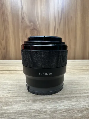 Lente Sony Alpha FE 50mm F 1.8 E-Mount Full Frame