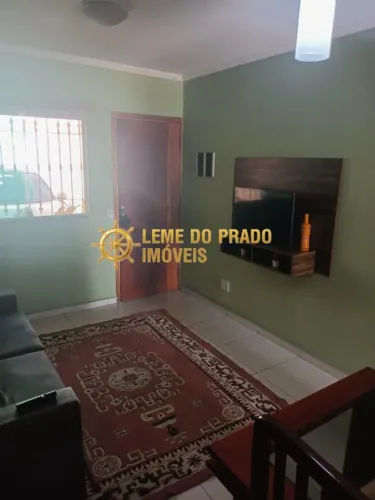 Sobrado para Venda em Santo André, Parque Oratório, 2 dormitórios, 2 suítes, 3 banheiros, 