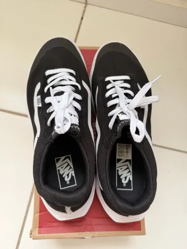 Tênis vans range breeze