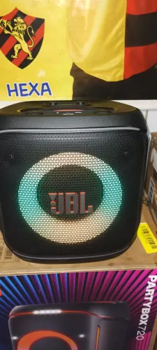 Vendo JBL partybox encore2 de vitrine apenas 1.500 reais aceito cartão ZAP *90