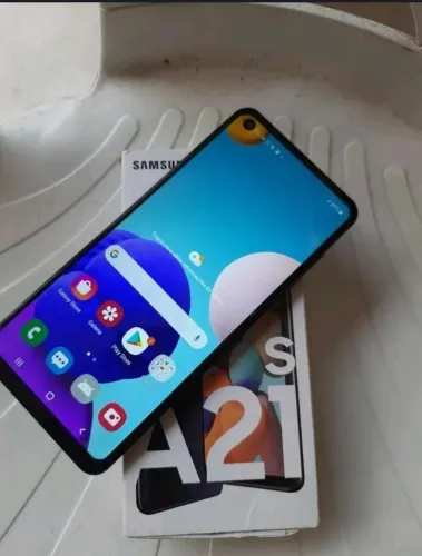 Celular novo 256 Gb novo na caixa conpletinho