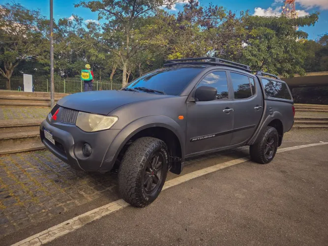 Mitsubishi L200 Triton HPE 3.2 CD TB Int.diesel AUT 2010