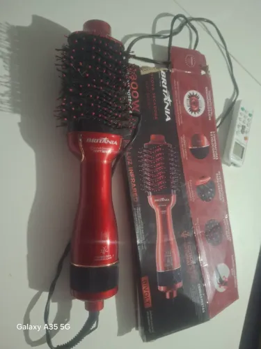 Escova Britânia secadora  modeladora 