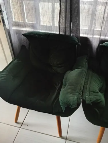 Jogo de poltronas verde musgo 
