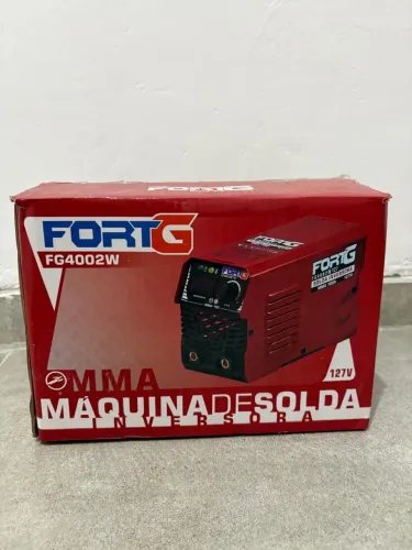 Máquina de solda inversora 127/110V