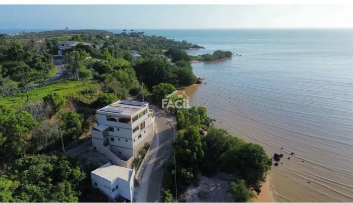 Casa à venda em Ponta dos Castelhanos, Anchieta | 7 dorms