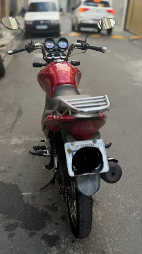 VENDE-SE - HONDA CG 150 FAN ESI 2012/2013