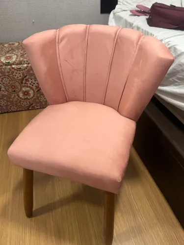 Cadeira pétala rosa
