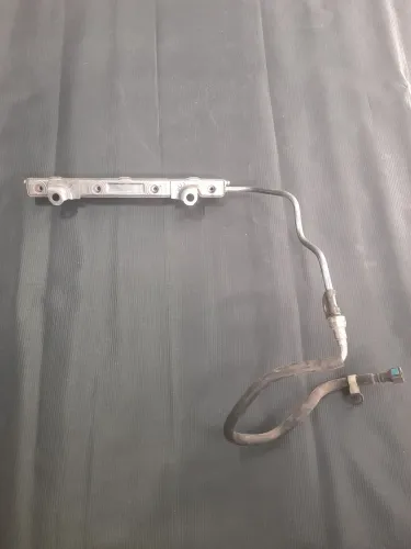Flauta da injeção corolla 1.8 015/019