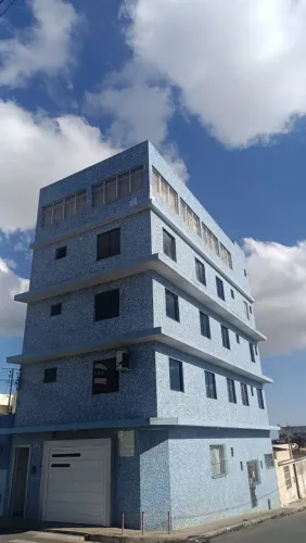 apartamento no 4 andar tipo salão com divisórias de gesso