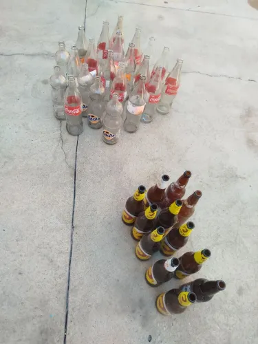 Vasilhame de refrigerante e cerveja