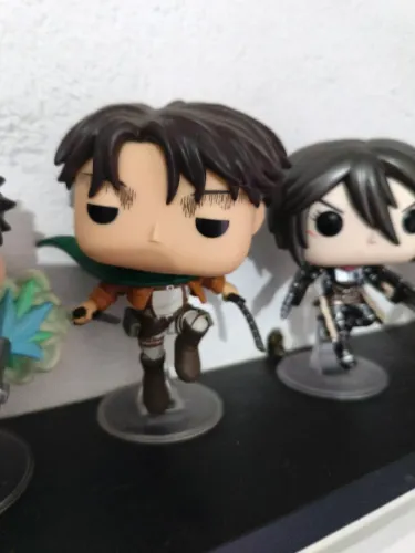 4 Funko Pop original attak dos Titãs