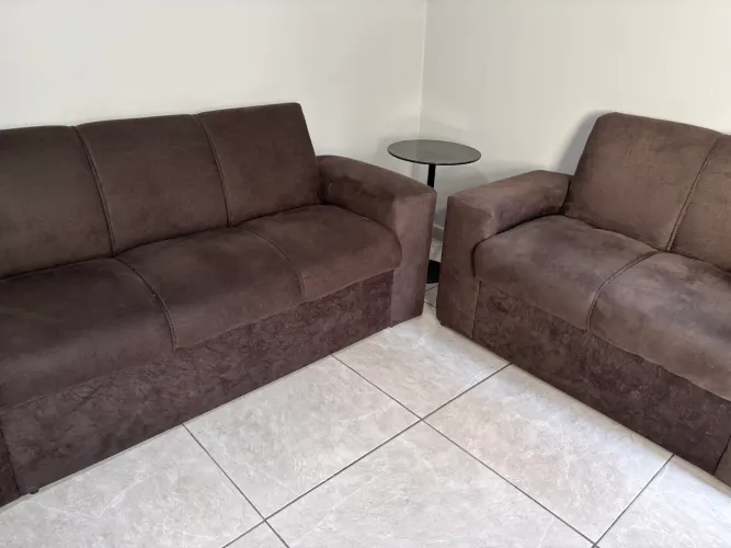 Conjunto de sofá 2 e 3 lugares