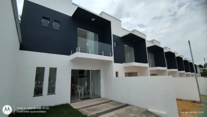 VENDE-SE CASA NA PLANTA NO CONDOMÍNIO FECHADO VILA BROMÉLIA