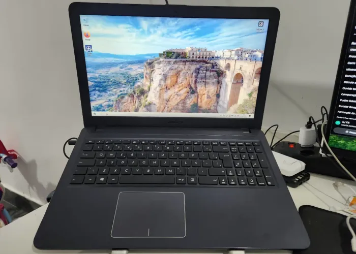 Notebook ASUS VivoBook X540MA Celeron N4020 4GB RAM SSD 120GB