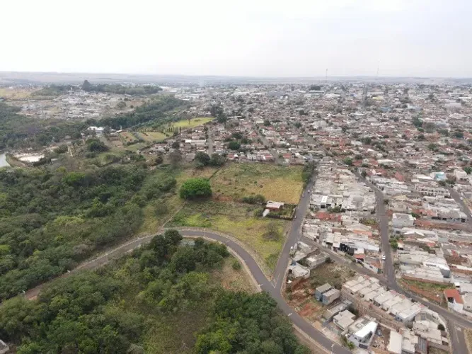Terreno Único de 7.200m² em Avenida Principal - Rio Verde/GO