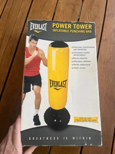 Saco torre inflável para treino de artes marciais e kickboxing
