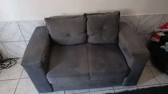 Sofá 2 lugares