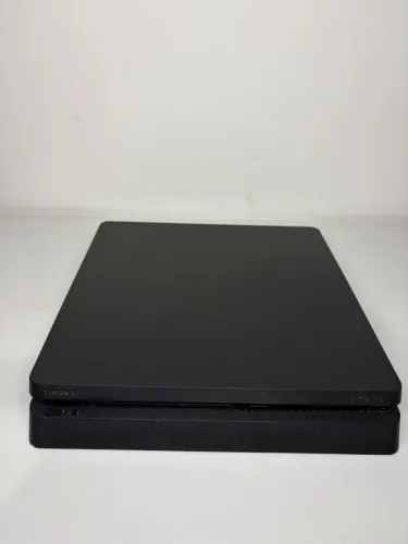 PS4 Seminovo em ótimas condições 1TB