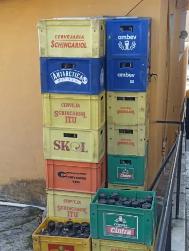 ENGRADADOS DE BEBIDA, VENDE-SE !!