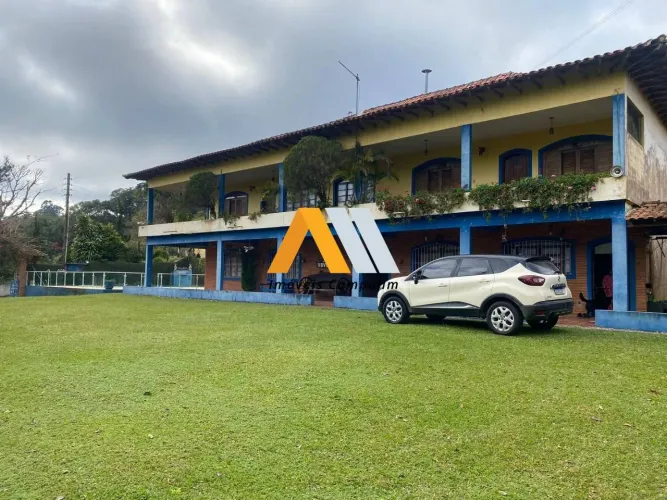 Sítio com 3 dormitórios à venda, 180000 m² por R$ 2.000.000,00 - Piedade - Piedade/SP
