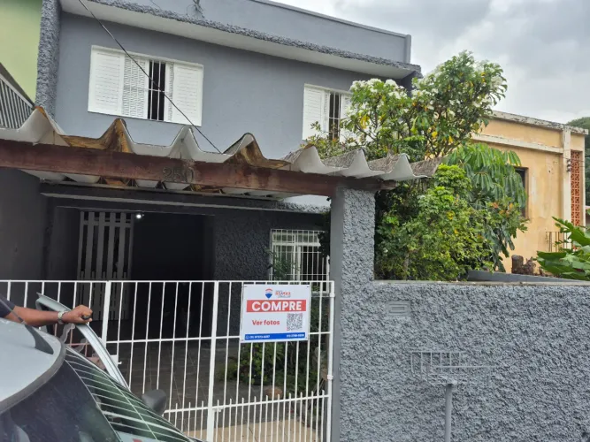 Sobrado para venda em Jardim Odete com 3 quartos, 140m²