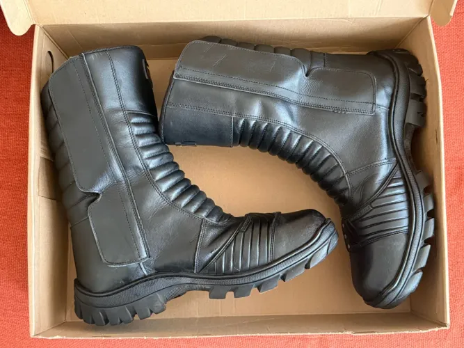 Bota motociclista