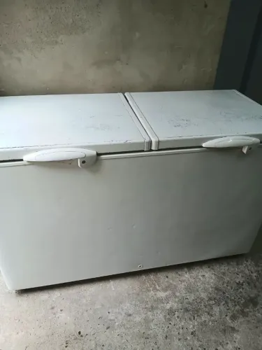 Freezer horizontal litros Fricon