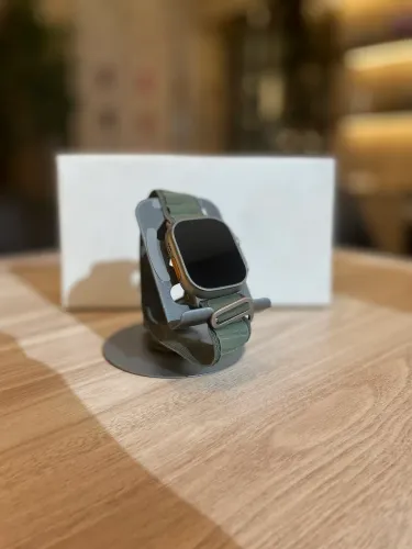 Apple Watch Ultra 1 49mm Titânio Natural 87%
