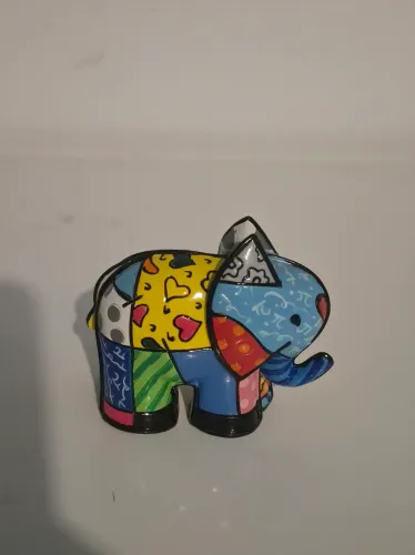 Elefante Romero Britto