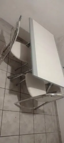 Vendo mesa de cozinha *