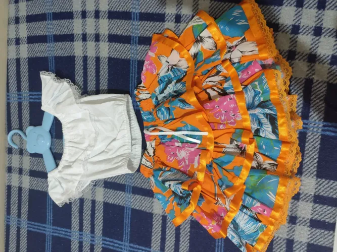 Roupa junina( menina): R$ 50,00