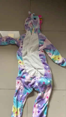 Pijama de unicórnio 
