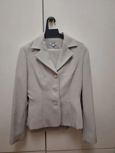 Terninho P bege/Gelo veste 38/40