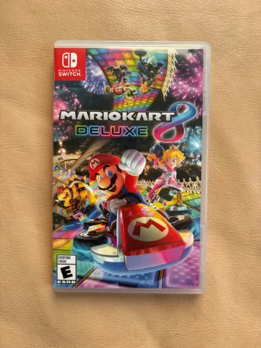 Jogo Mario Kart 8 Deluxe Nintendo Switch Mídia Física