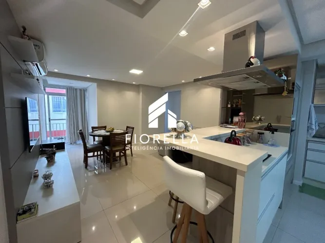Apartamento com 03 dormitórios com Suíte no bairro Balneário Estreito - Florianópolis
