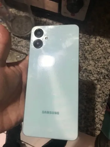 Samsung A06 128G