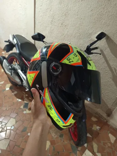 Vendo ou troco capacete ls2